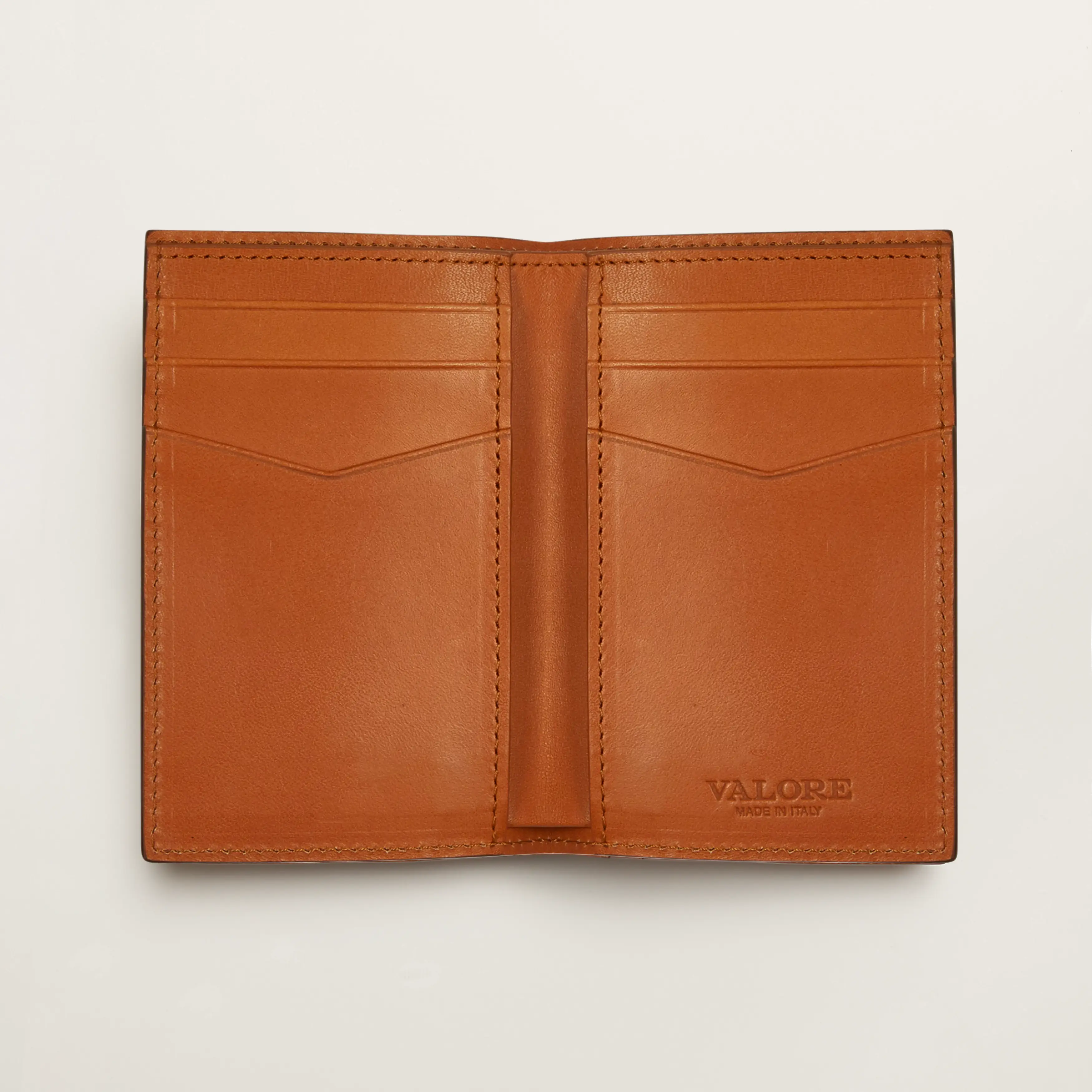 Customisable Custodia card holder image (Customisable Custodia card holder)